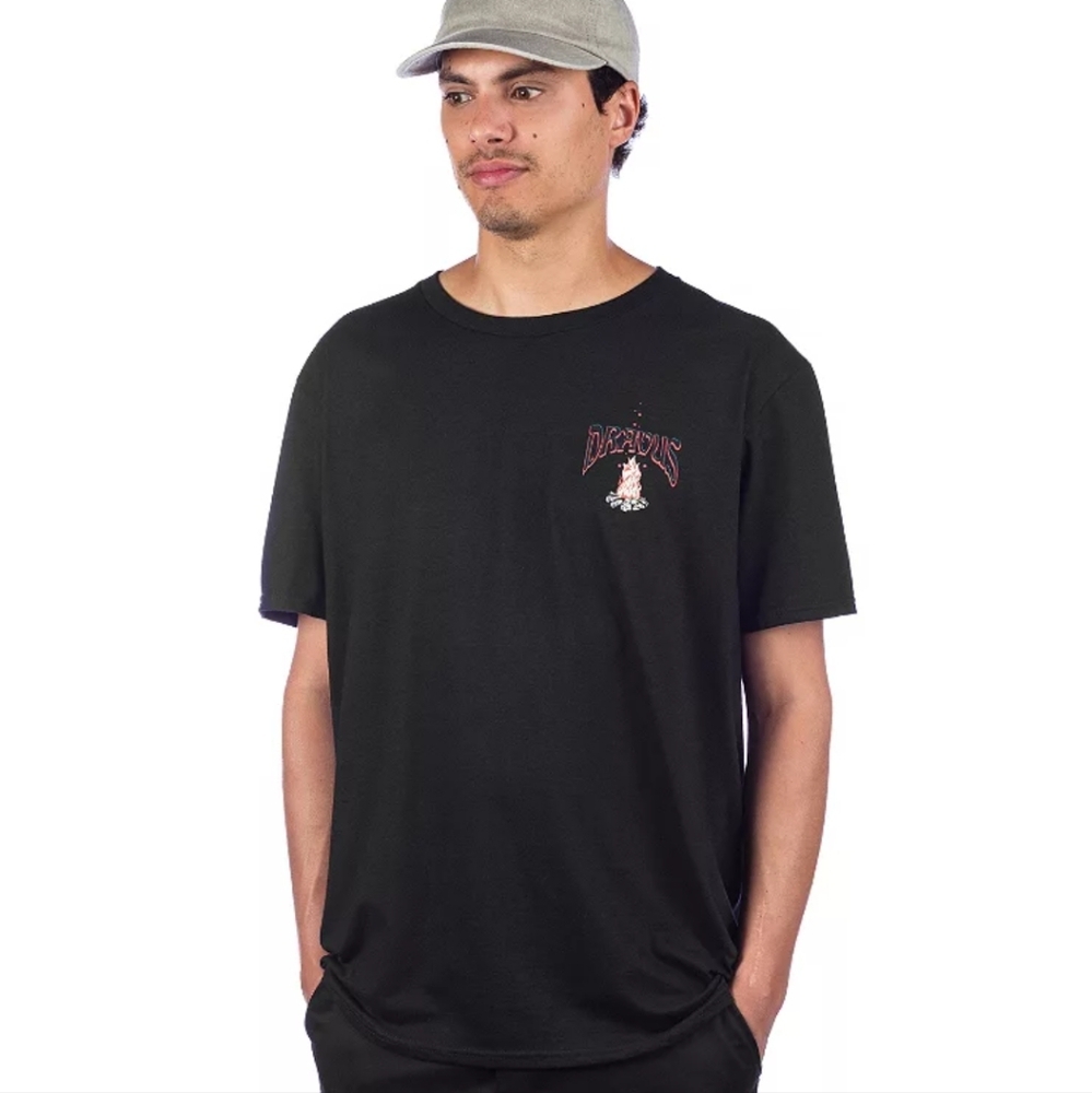Dravus Men's Camping/Tripping Graphic Tee